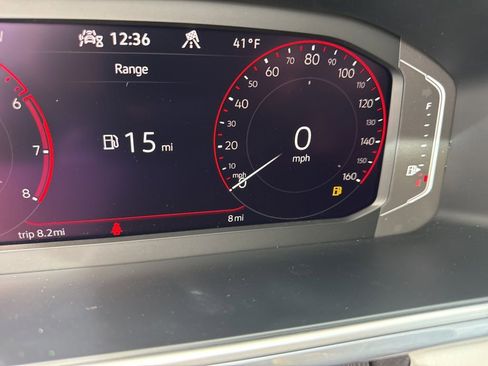 New 2025 Volkswagen Taos SEL image 16