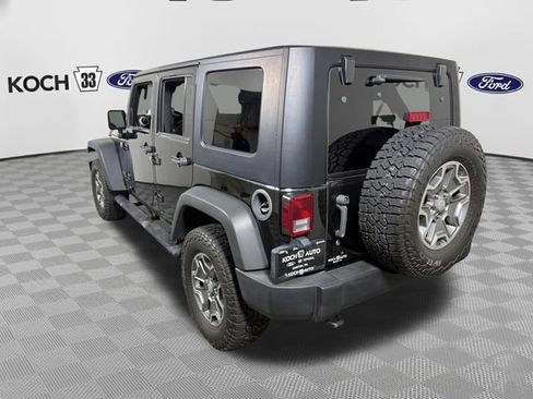Used 2016 Jeep Wrangler Unlimited Rubicon w/ Connectivity Group AWD/4WD image 6