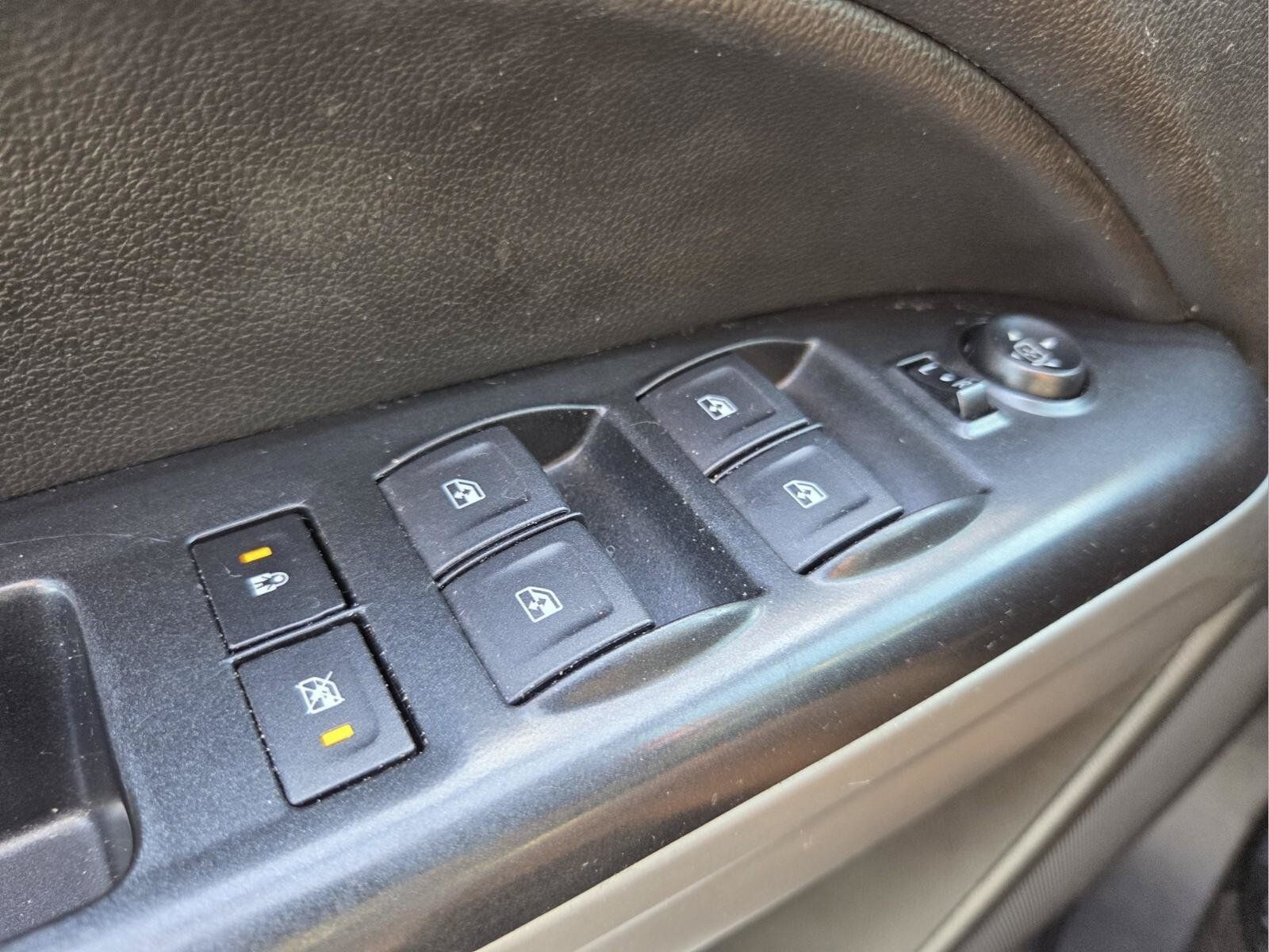 Used 2021 Chevrolet Colorado LT RWD image 22