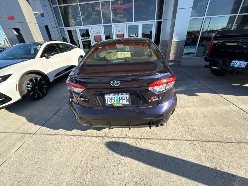 Used 2024 Toyota Corolla SE FWD image 6