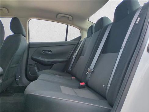 Used 2024 Nissan Sentra SV image 18