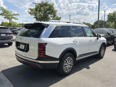 New 2026 Hyundai Palisade SEL Premium FWD image 7