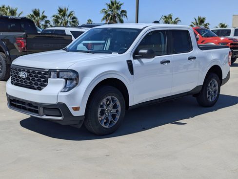 New 2026 Ford Maverick XLT FWD image 6