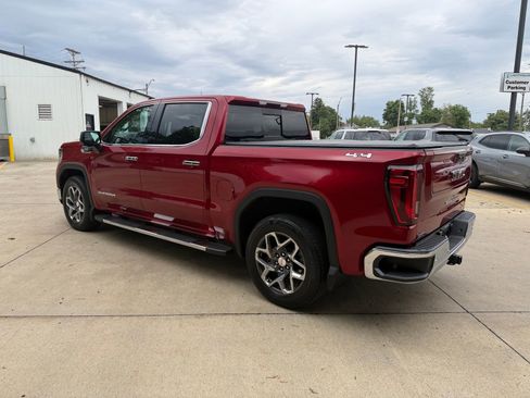 Used 2023 GMC Sierra 1500 SLT w/ SLT Premium Plus Package AWD/4WD image 29