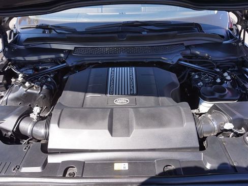 Used 2016 Land Rover Range Rover Supercharged image 12