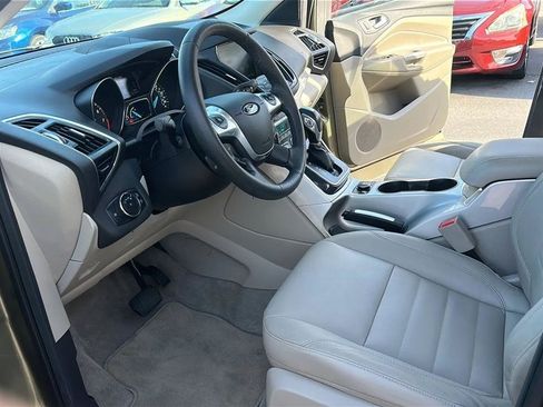 Used 2013 Ford Escape SEL w/ Class II Trailer Tow Pkg FWD image 24