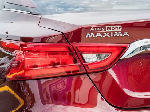 Used 2018 Nissan Maxima 3.5 SL w/ Interior Lighting Package FWD image 7