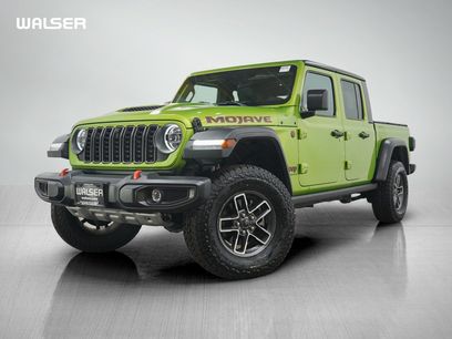Used 2025 Jeep Gladiator Mojave w/ Convenience Group