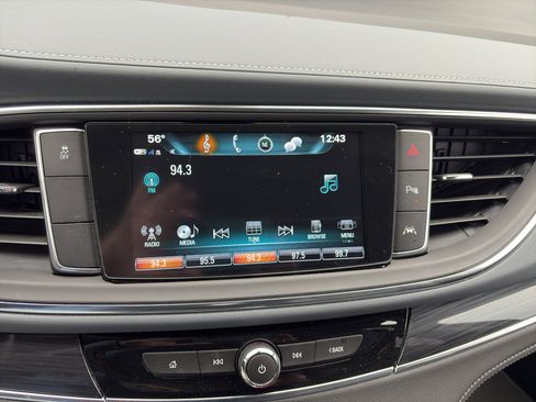 Used 2019 Buick Enclave Premium image 7