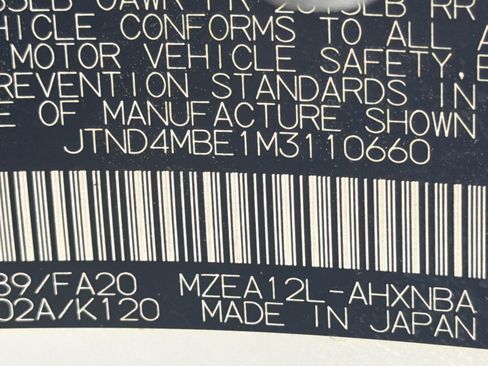 Used 2021 Toyota Corolla SE w/ SE Preferred Package image 31