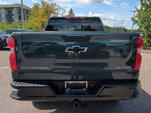 Used 2025 Chevrolet Silverado 1500 ZR2 w/ Technology Package AWD/4WD image 5