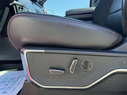 Used 2025 Ford F150 Raptor image 14