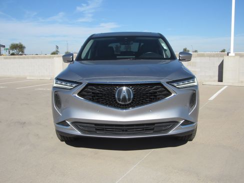 Certified 2023 Acura MDX FWD w/ Technology Package image 3