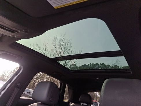 Used 2022 Audi Q3 2.0T Premium Plus image 17