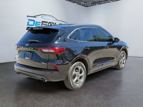 Used 2023 Ford Escape ST-Line w/ Tech Pack #1 AWD/4WD image 3