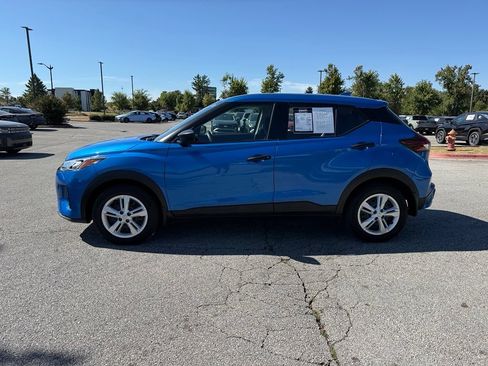 Used 2025 Nissan Kicks Play S FWD image 4