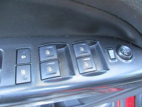 Used 2016 GMC Canyon SLT image 15