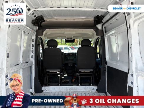 Used 2025 RAM ProMaster 2500 w/ Convenience Group FWD image 27