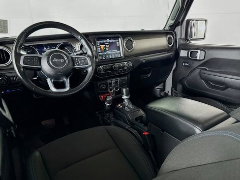 Used 2022 Jeep Wrangler Unlimited Rubicon 4xe w/ Cold Weather Group image 34