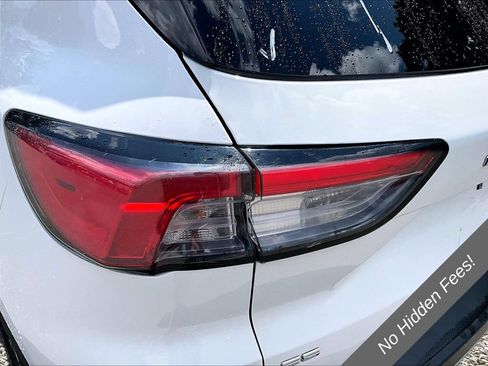 Used 2022 Ford Escape SE AWD/4WD image 27