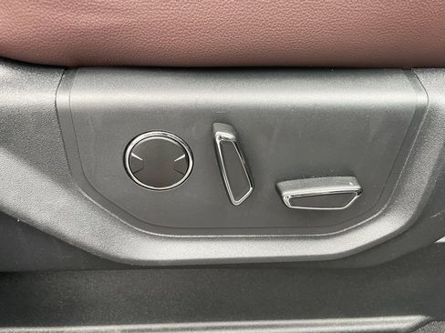 Used 2024 Ford Expedition Max Limited image 61