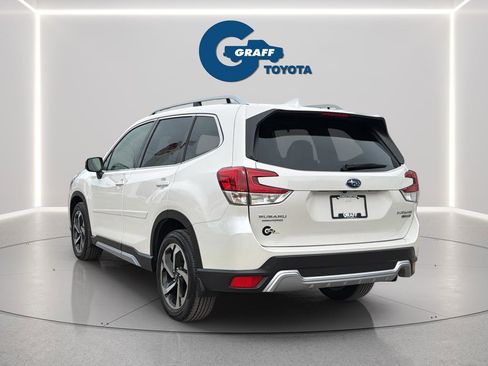 Used 2022 Subaru Forester Touring image 13