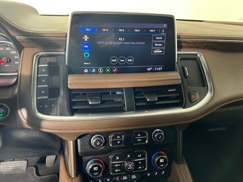 Used 2021 Chevrolet Tahoe High Country w/ Premium Package image 15