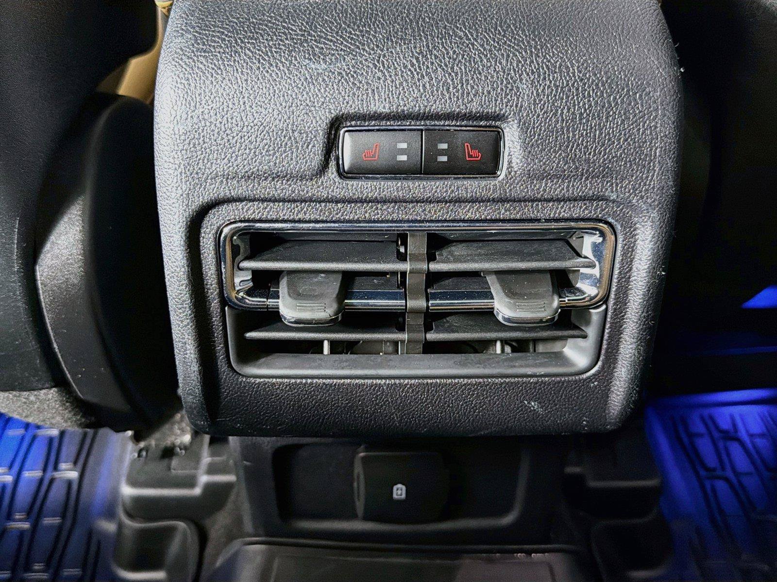 Used 2022 Lincoln Corsair Reserve w/ Equipment Group 201A AWD/4WD image 29