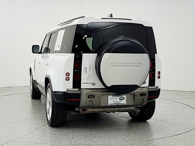 Used 2022 Land Rover Defender 110 X-Dynamic HSE AWD/4WD image 6