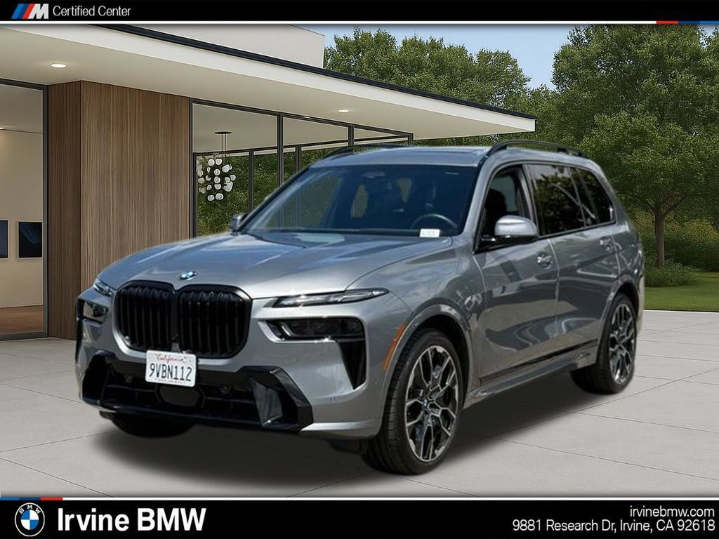 Used 2026 BMW X7 xDrive40i w/ M Sport Package AWD/4WD image 1