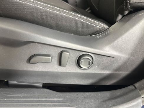 Certified 2025 Subaru Legacy Premium w/ Popular Package #1A AWD/4WD image 6
