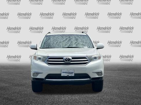 Used 2013 Toyota Highlander Plus FWD image 10