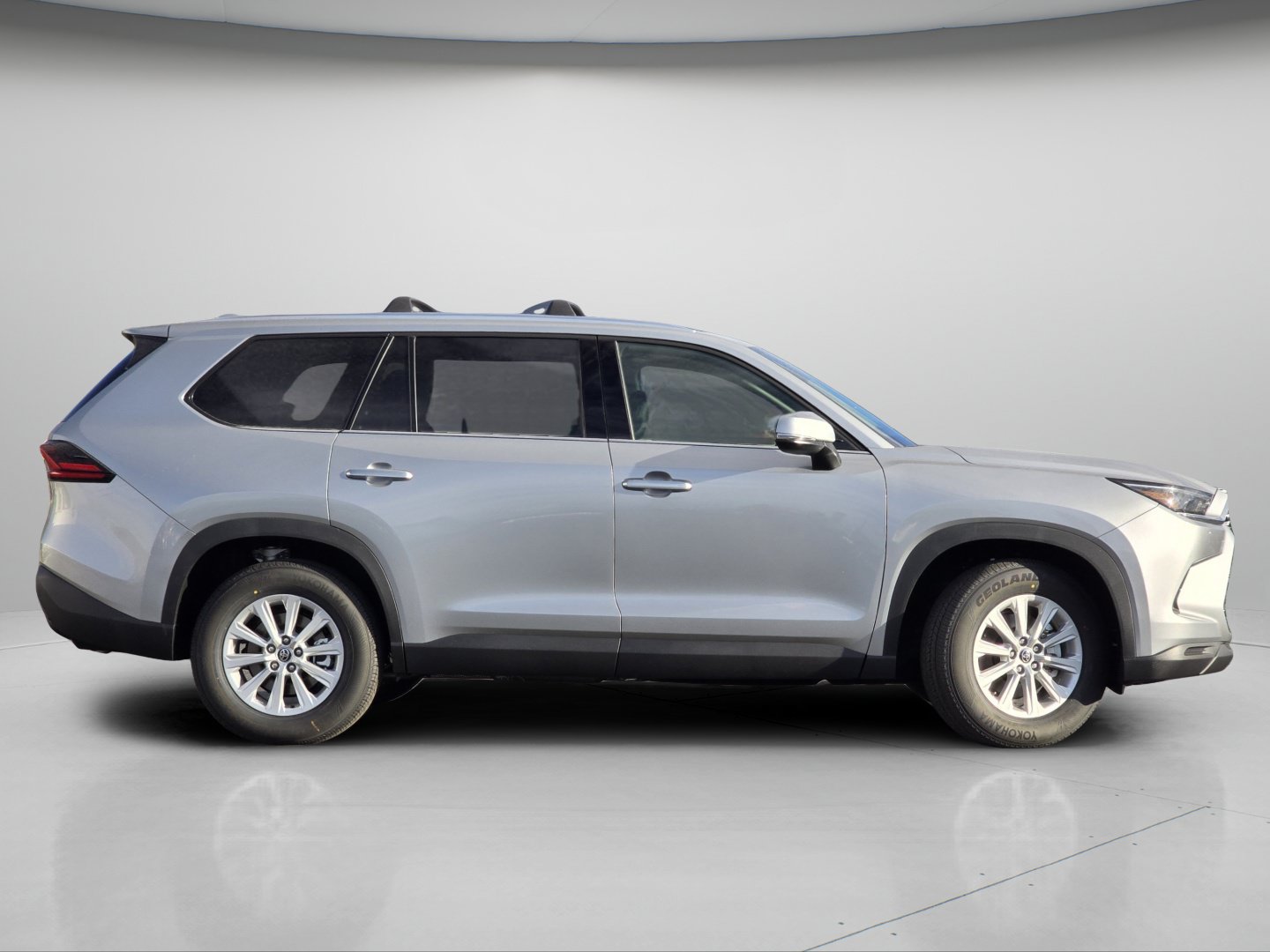 New 2026 Toyota Grand Highlander XLE FWD image 25