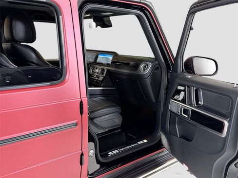 Used 2022 Mercedes-Benz G 550 image 31