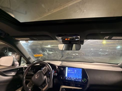 Used 2022 Lexus NX 350 AWD image 8