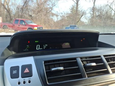 Used 2013 Toyota Prius V Two image 17