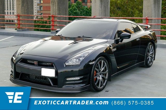 Used 2014 Nissan GT-R Premium w/ Premium Interior Package AWD/4WD image 1