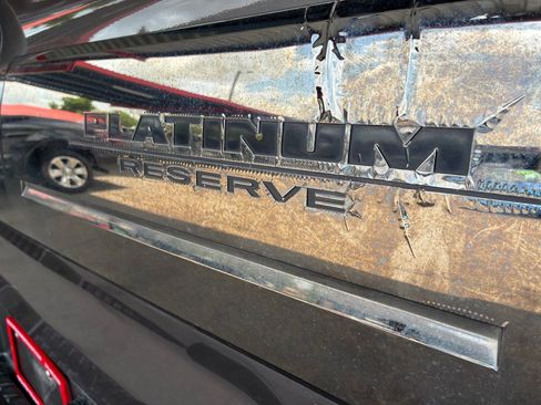 Used 2017 Nissan Titan Platinum Reserve AWD/4WD image 20