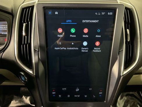 Used 2022 Ford Edge Titanium image 21