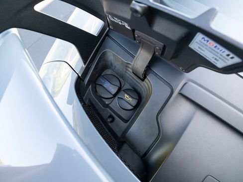 Used 2023 Porsche 911 GT3 RWD image 78