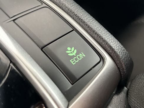 Used 2019 Honda Civic EX image 31