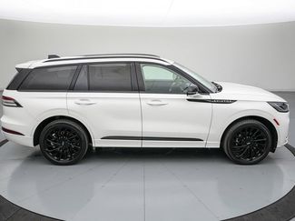 Used 2025 Lincoln Aviator Reserve w/ Luxury Package video 3