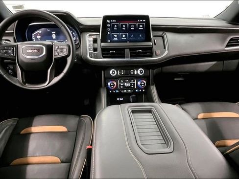 Used 2024 GMC Yukon XL AT4 image 19
