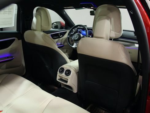 Certified 2023 Mercedes-Benz C 300 4MATIC Sedan image 24