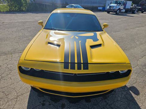 Used 2017 Dodge Challenger GT w/ Driver Convenience Group AWD/4WD image 8
