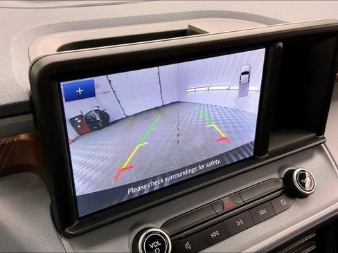 Used 2022 Ford Maverick Lariat w/ Lariat Luxury Package image 27