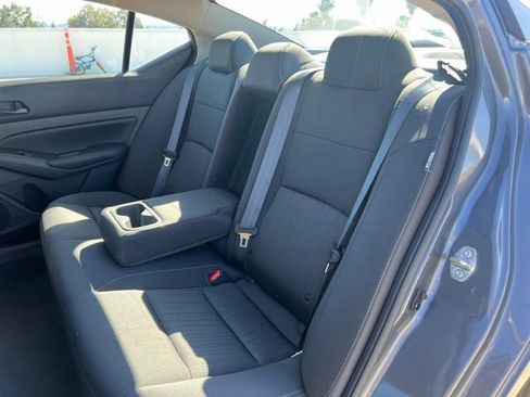 Used 2024 Nissan Altima 2.5 S FWD image 16