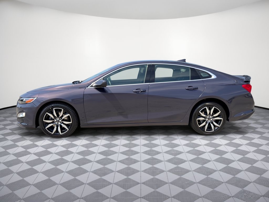 Certified 2025 Chevrolet Malibu RS FWD image 2