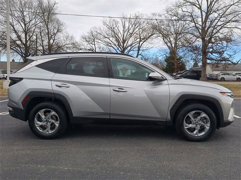 Used 2023 Hyundai Tucson SEL image 3