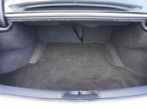 Used 2020 Chrysler 300 Limited image 28